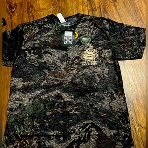 BRAND NEW Howitzer Tshirt